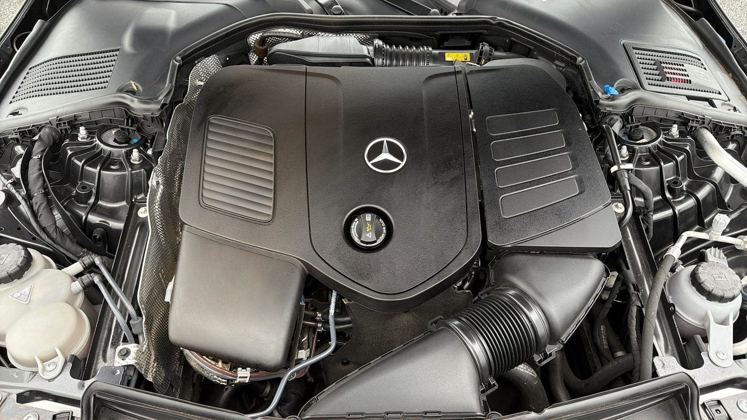 Used Mercedes-Benz C Class 2022 for sale - 78198272: Photo 18