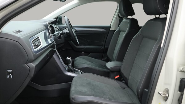 Used Volkswagen T-Roc 2022 for sale - 76283592: Photo 15
