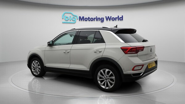 Used Volkswagen T-Roc 2022 for sale - 76283592: Photo 6