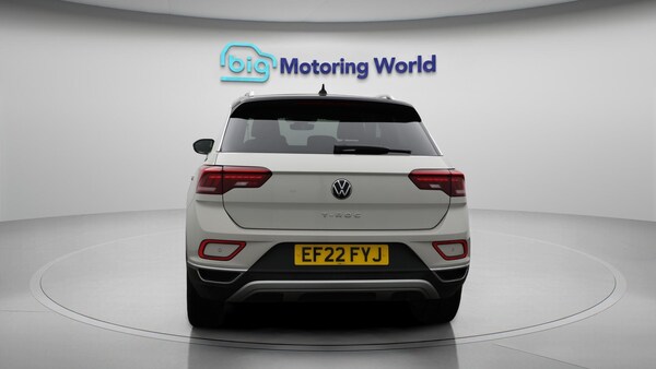 Used Volkswagen T-Roc 2022 for sale - 76283592: Photo 7