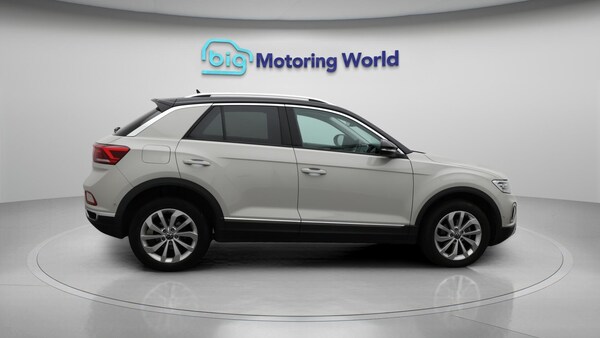 Used Volkswagen T-Roc 2022 for sale - 76283592: Photo 9