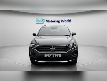 Used Volkswagen T-Roc 2021 for sale - 79222492: Photo