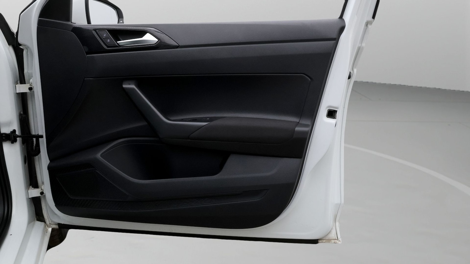 Used Volkswagen Polo 2024 for sale - 77640458: Photo 15