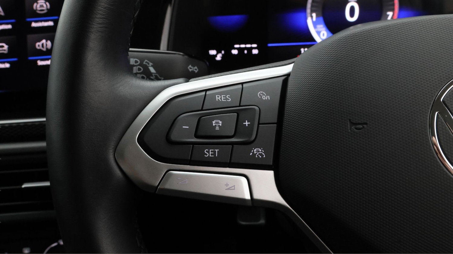 Used Volkswagen Polo 2024 for sale - 77640458: Photo 20