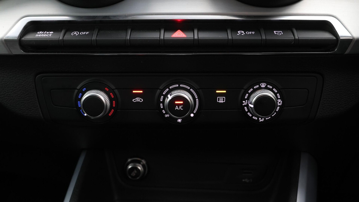 Used Audi Q2 2020 for sale - 76608192: Photo 13