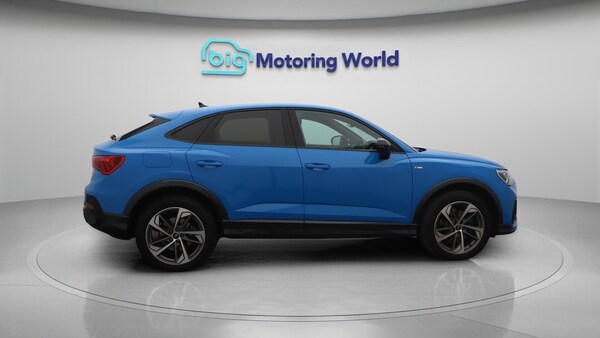 Used Audi Q3 2023 for sale - 75600713: Photo 9