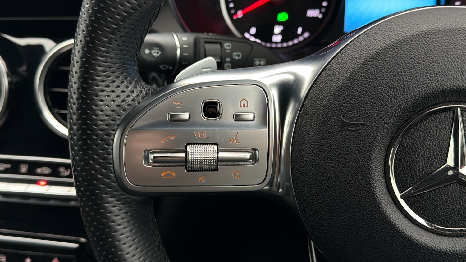 Used Mercedes-Benz GLC 2022 for sale - 78025866: Photo 23