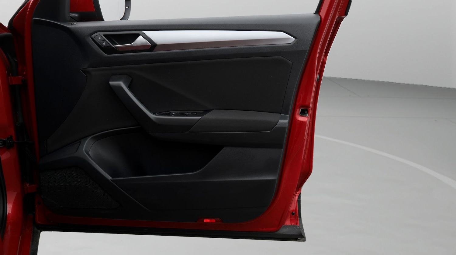 Used Volkswagen T-Roc 2023 for sale - 77618552: Photo 15