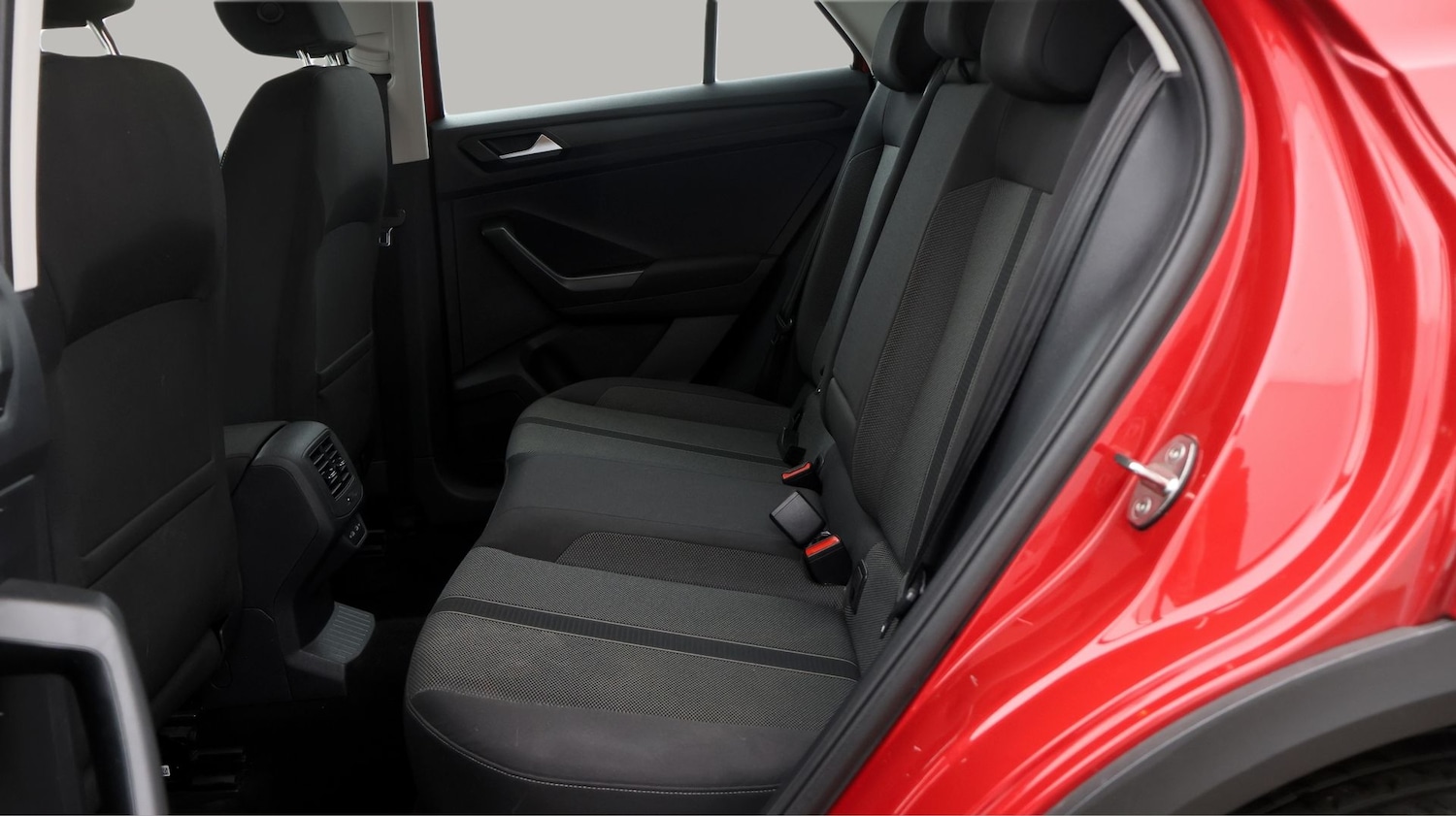 Used Volkswagen T-Roc 2023 for sale - 77618552: Photo 16