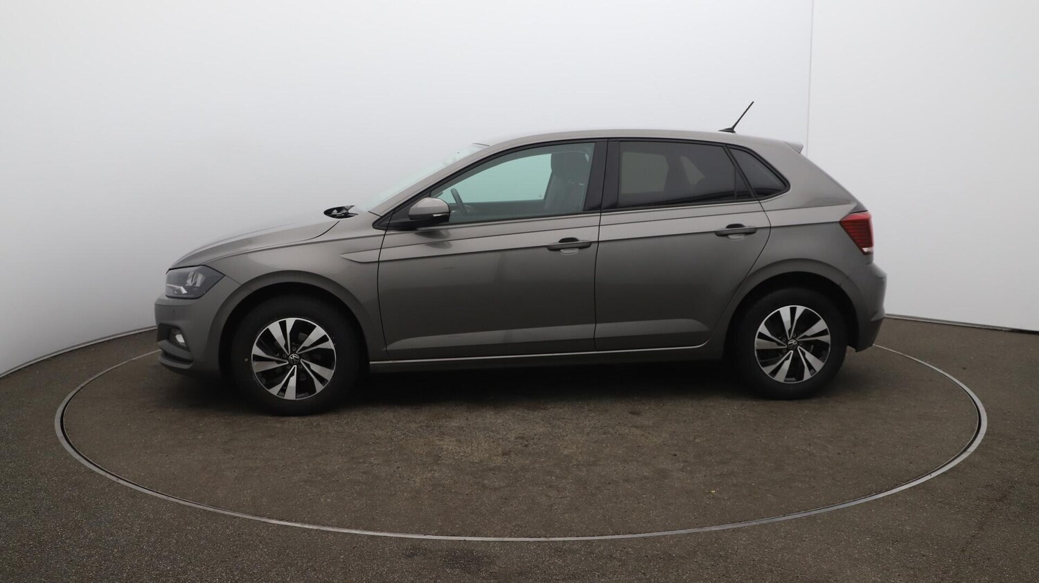 Used Volkswagen Polo 2021 for sale - 76013360: Photo 65