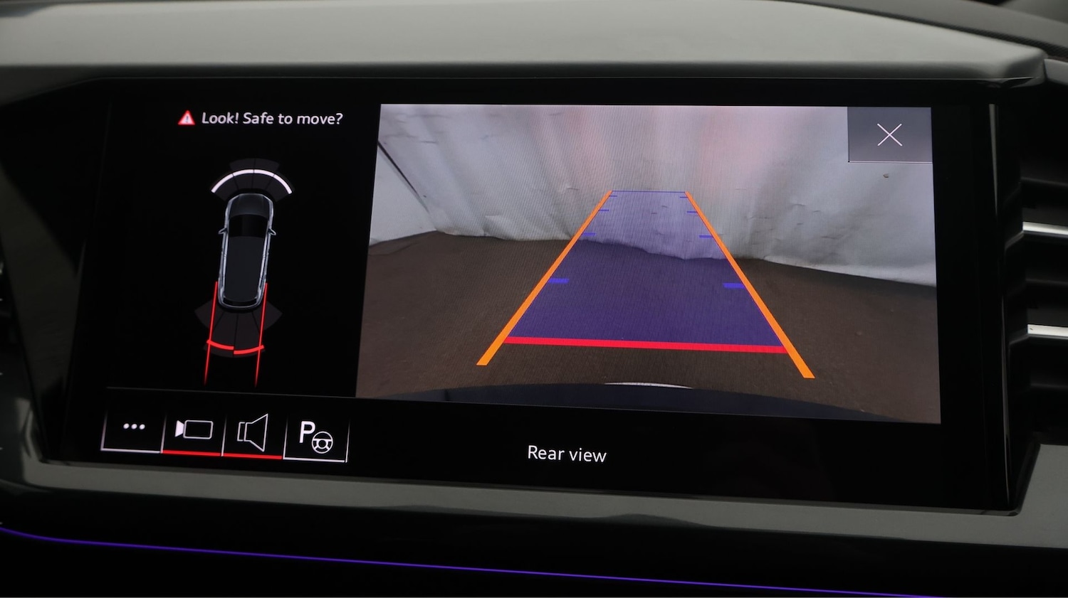 Used Audi Q4 e-tron 2022 for sale - 77382813: Photo 27