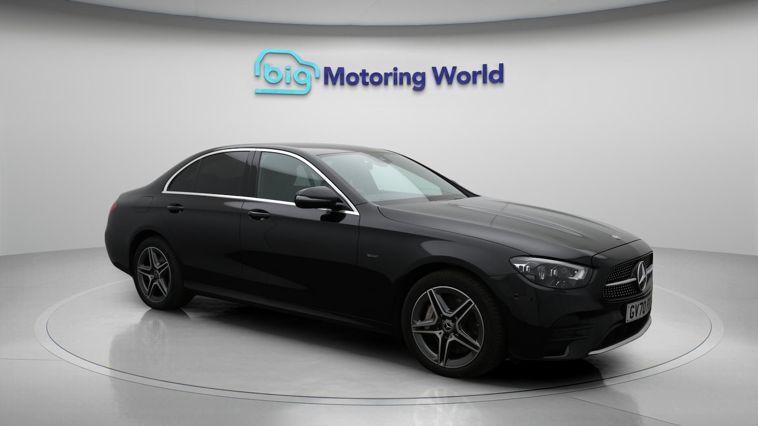 Used Mercedes-Benz E Class 2020 for sale - 76370429: Photo 2