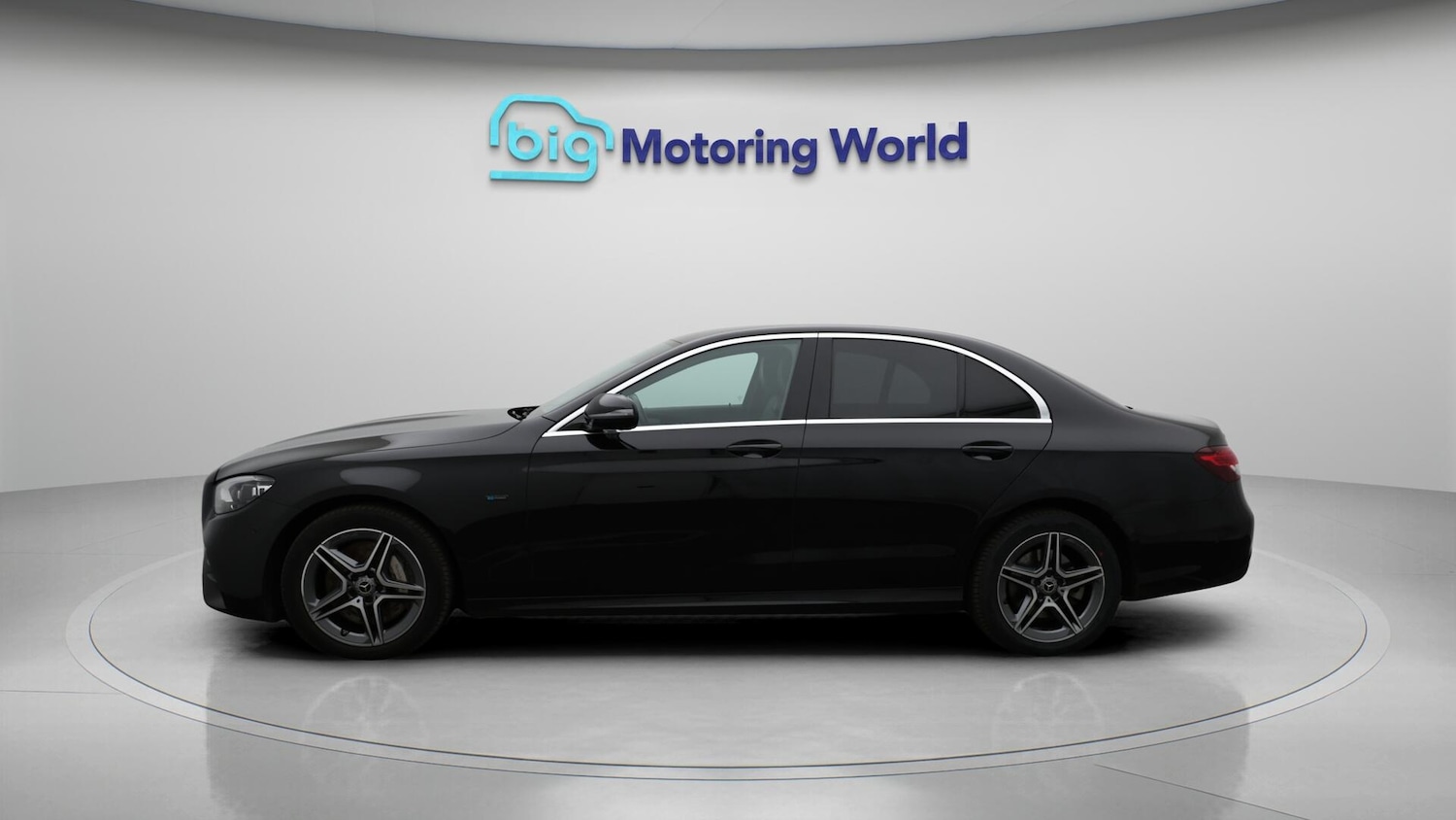 Used Mercedes-Benz E Class 2020 for sale - 76370429: Photo 5