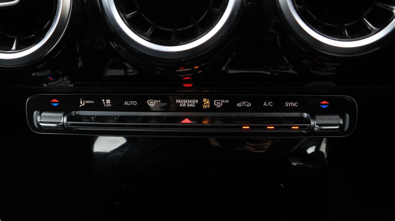 Used Mercedes-Benz CLA for sale - 76473671: Photo 13