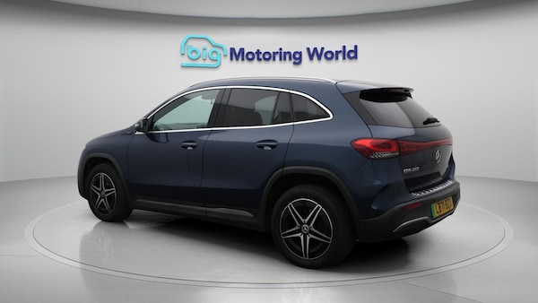 Used Mercedes-Benz EQA 2021 for sale - 75670390: Photo 6