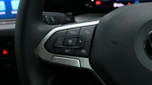 Used Volkswagen Golf 2020 for sale - 76072677: Photo 24