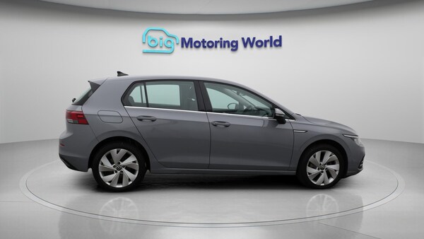 Used Volkswagen Golf 2020 for sale - 76072677: Photo 9