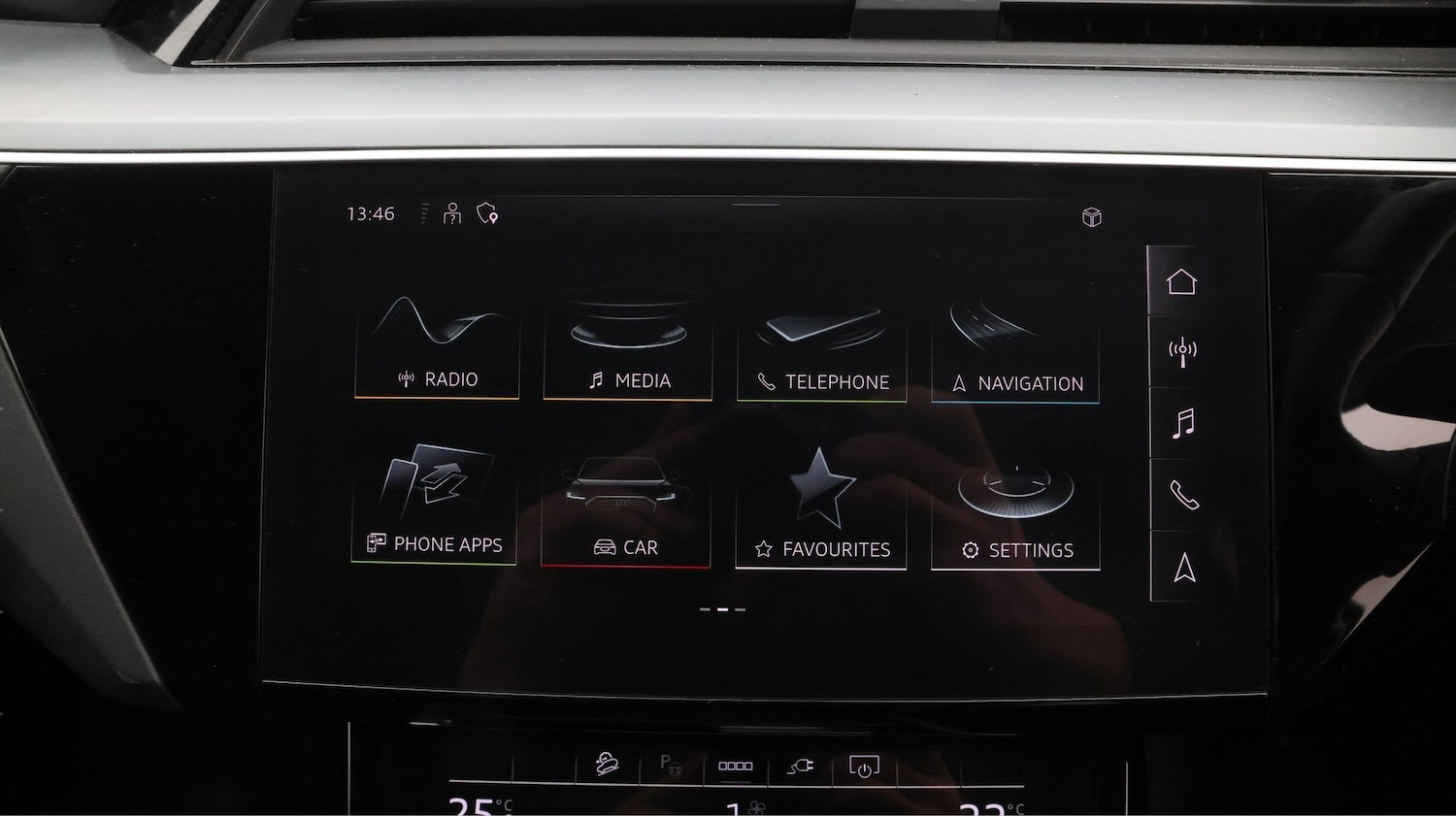 Used Audi e-tron 2022 for sale - 77650416: Photo 11