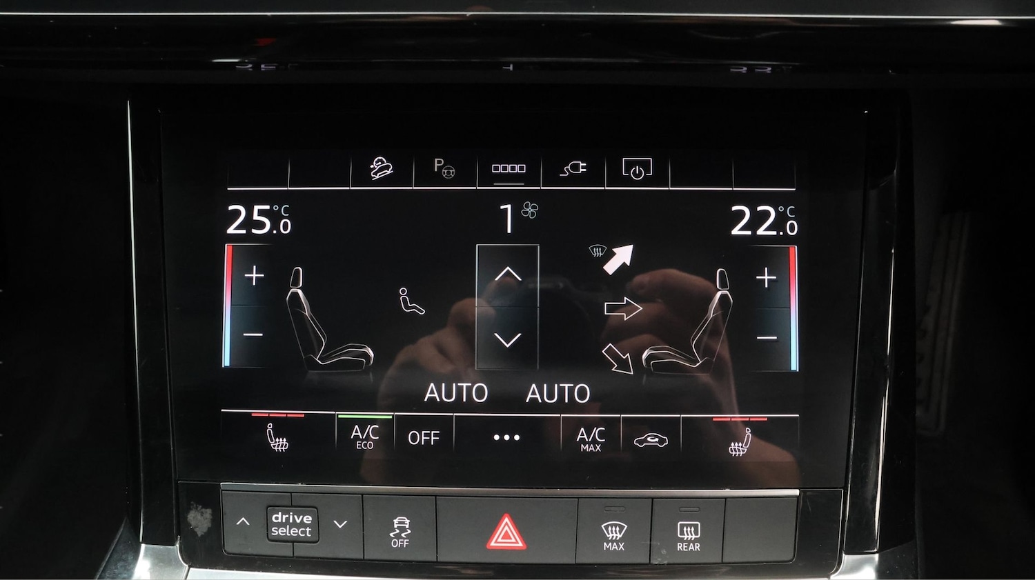 Used Audi e-tron 2022 for sale - 77650416: Photo 12