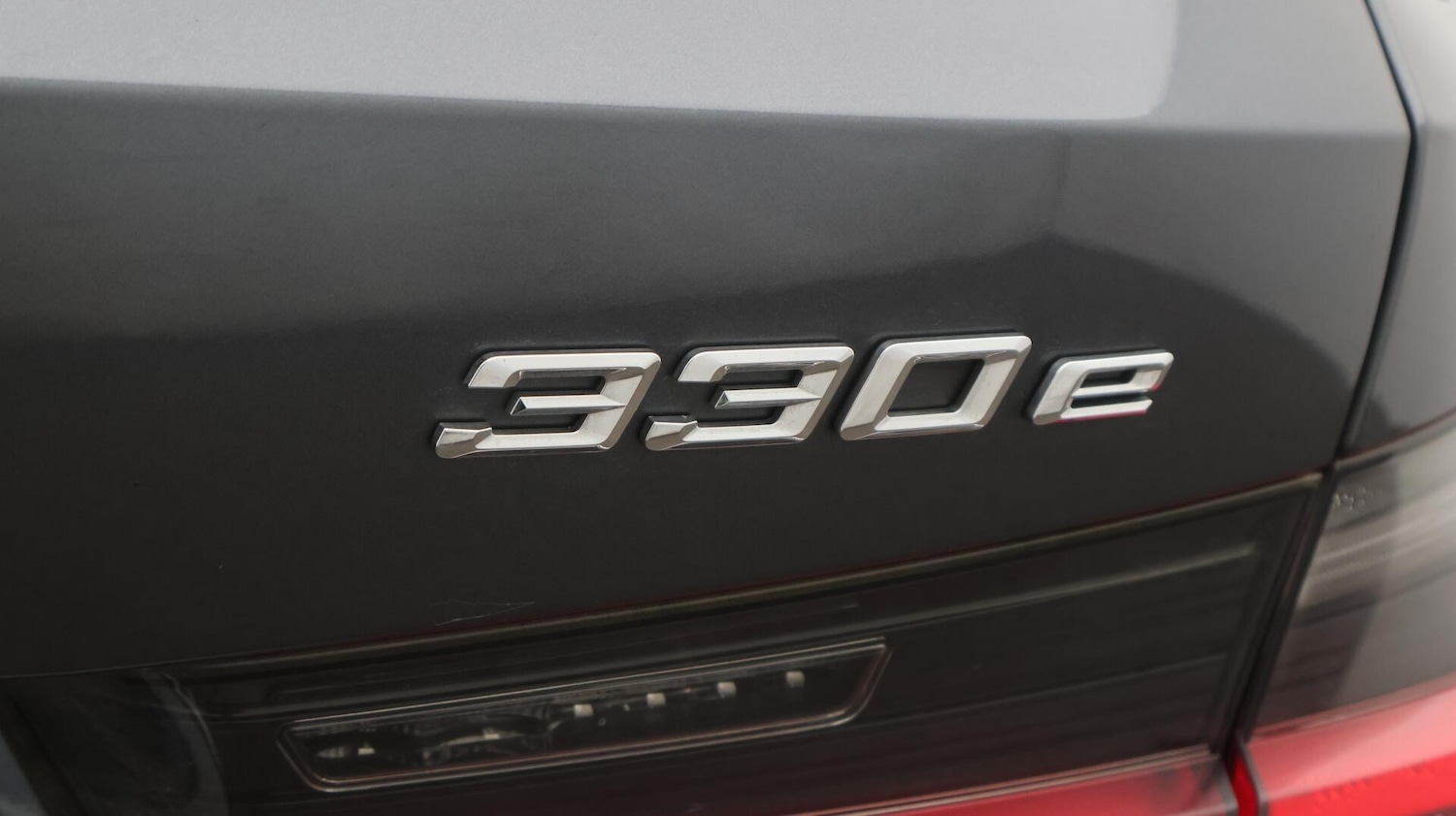 Used BMW 3 Series 2021 for sale - 76584441: Photo 23