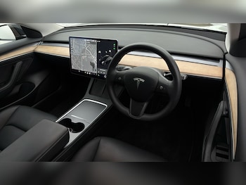 Used Tesla Model 3 2021 for sale - 78403315: Photo