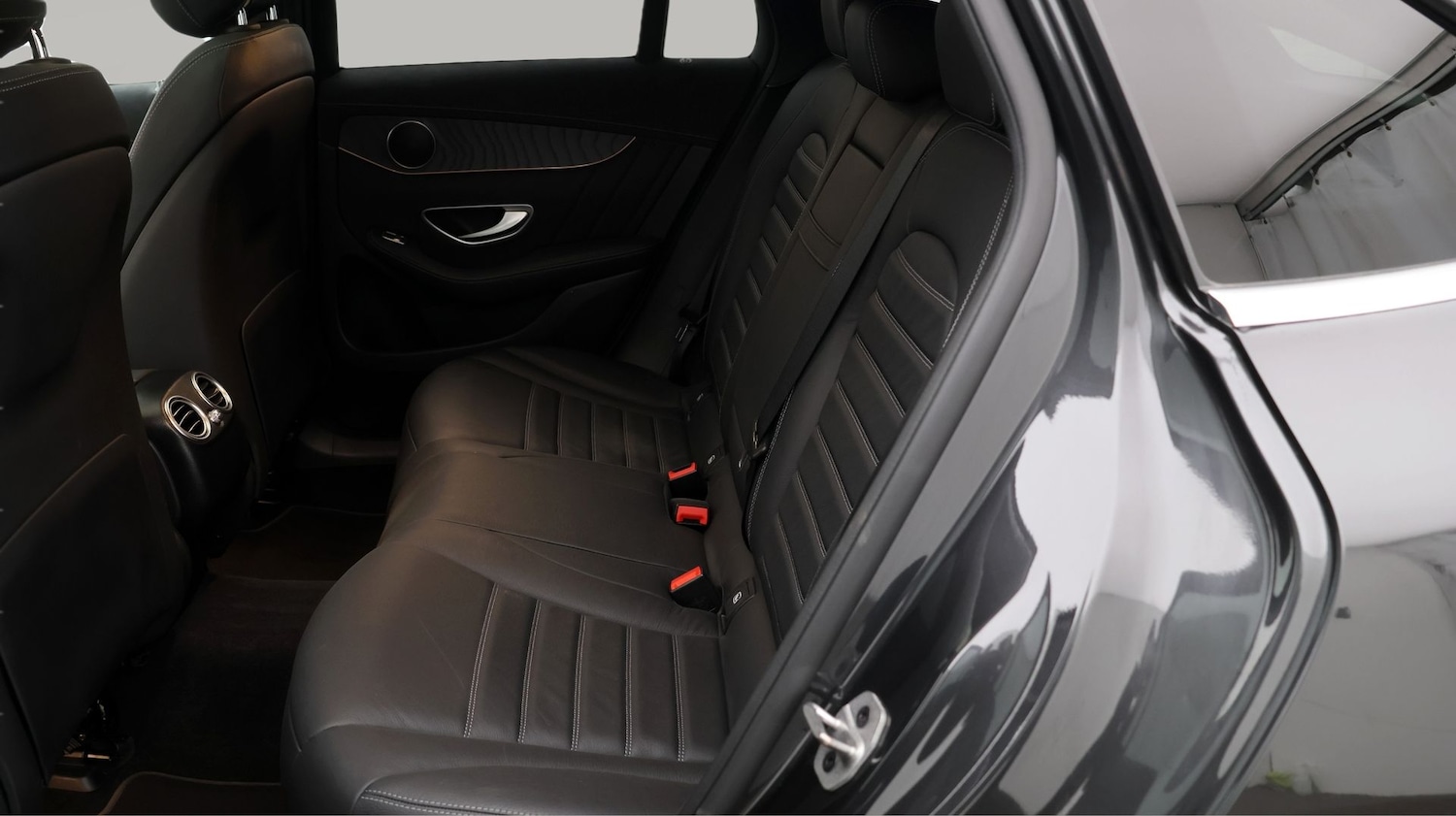 Used Mercedes-Benz EQC 2022 for sale - 77662395: Photo 16