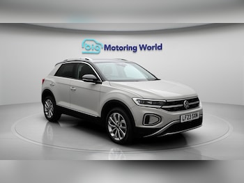Used Volkswagen T-Roc 2023 for sale - 78270675: Photo