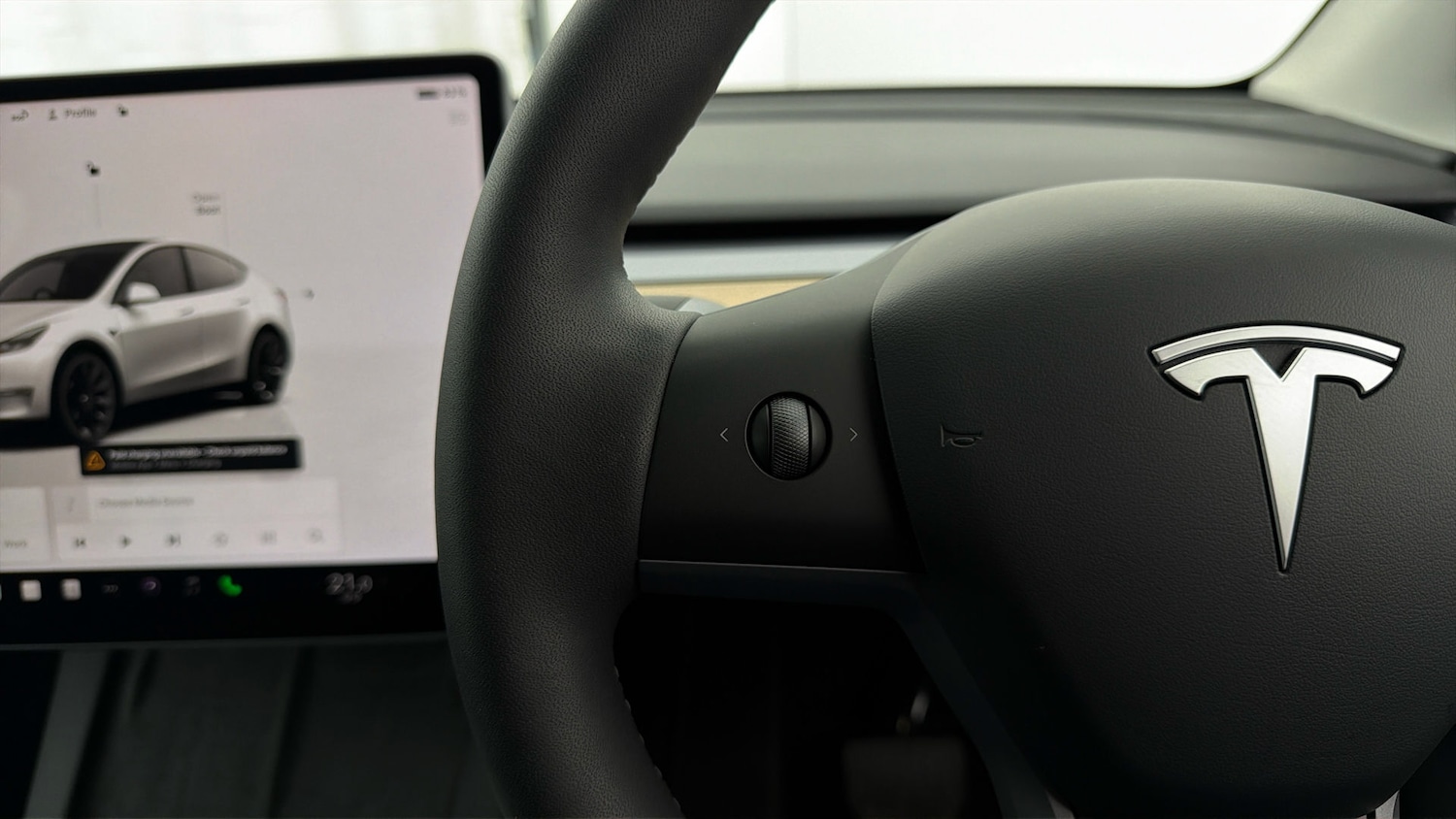 Used Tesla Model Y 2023 for sale - 78080425: Photo 22