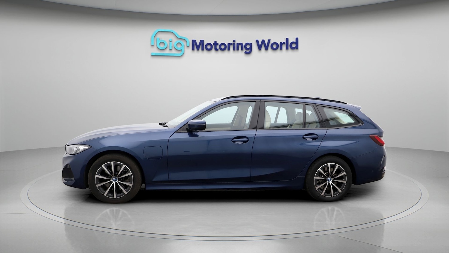 Used BMW 3 Series 2024 for sale - 77743492: Photo 4