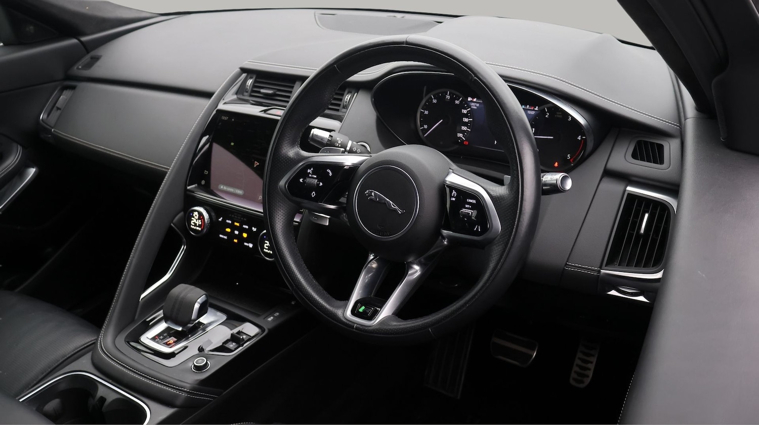 Used Jaguar E-Pace 2021 for sale - 77260689: Photo 9