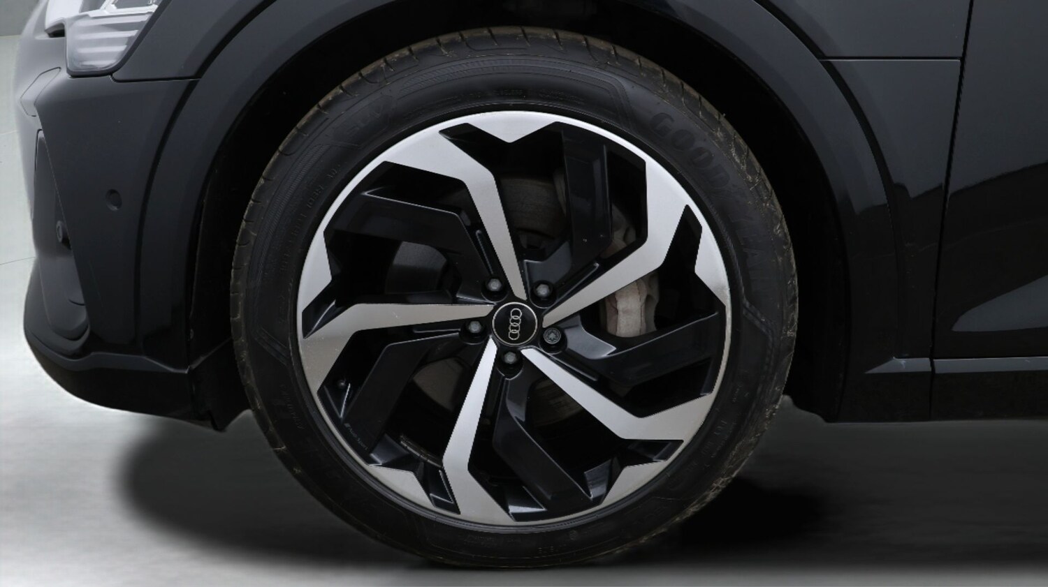 Used Audi e-tron 2022 for sale - 77616260: Photo 18