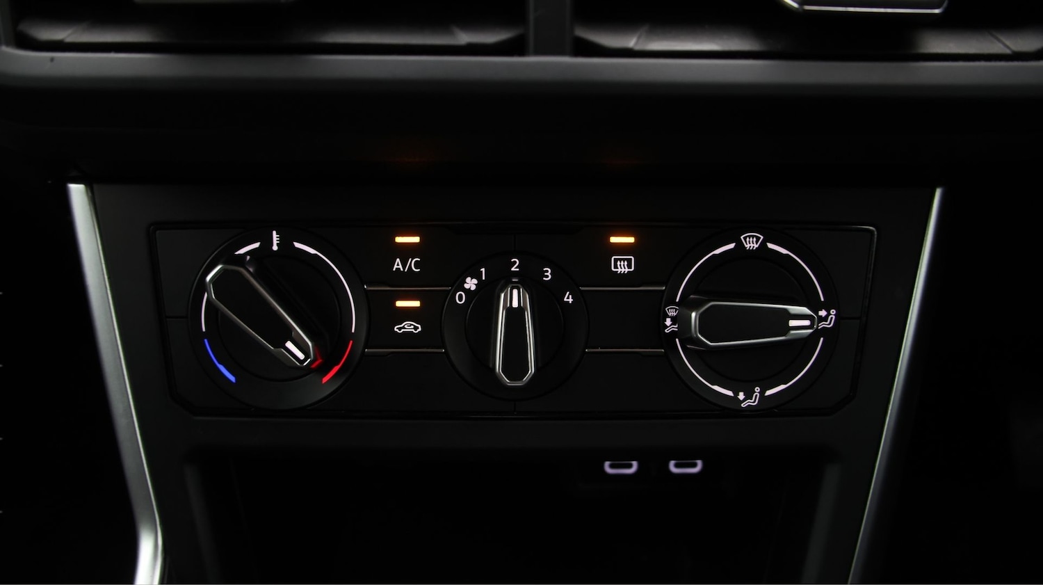 Used Volkswagen Polo 2022 for sale - 77271477: Photo 12