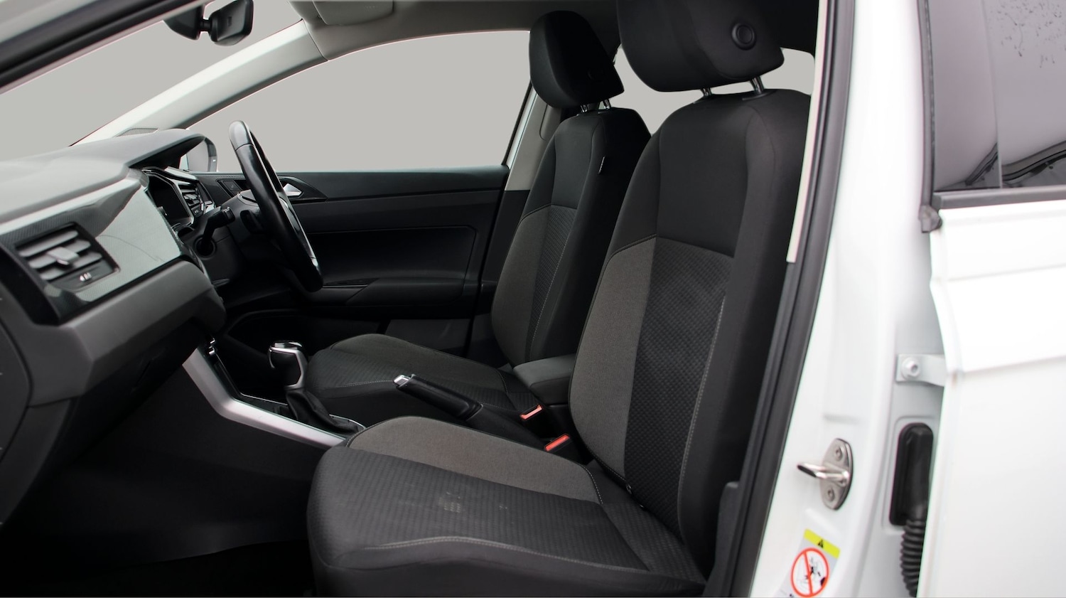 Used Volkswagen Polo 2022 for sale - 77271477: Photo 14