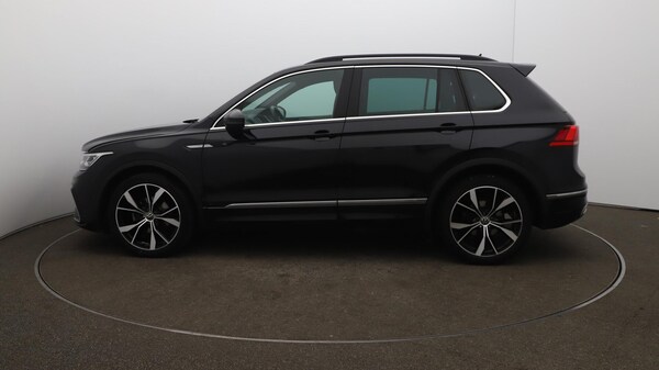 Used Volkswagen Tiguan 2021 for sale - 75729467: Photo 65