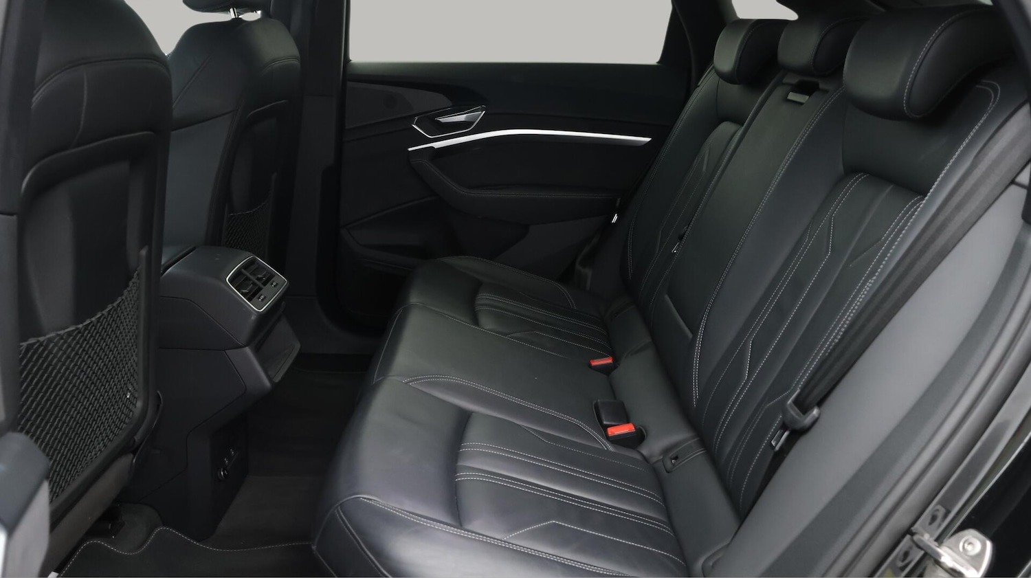 Used Audi e-tron 2022 for sale - 76380613: Photo 17