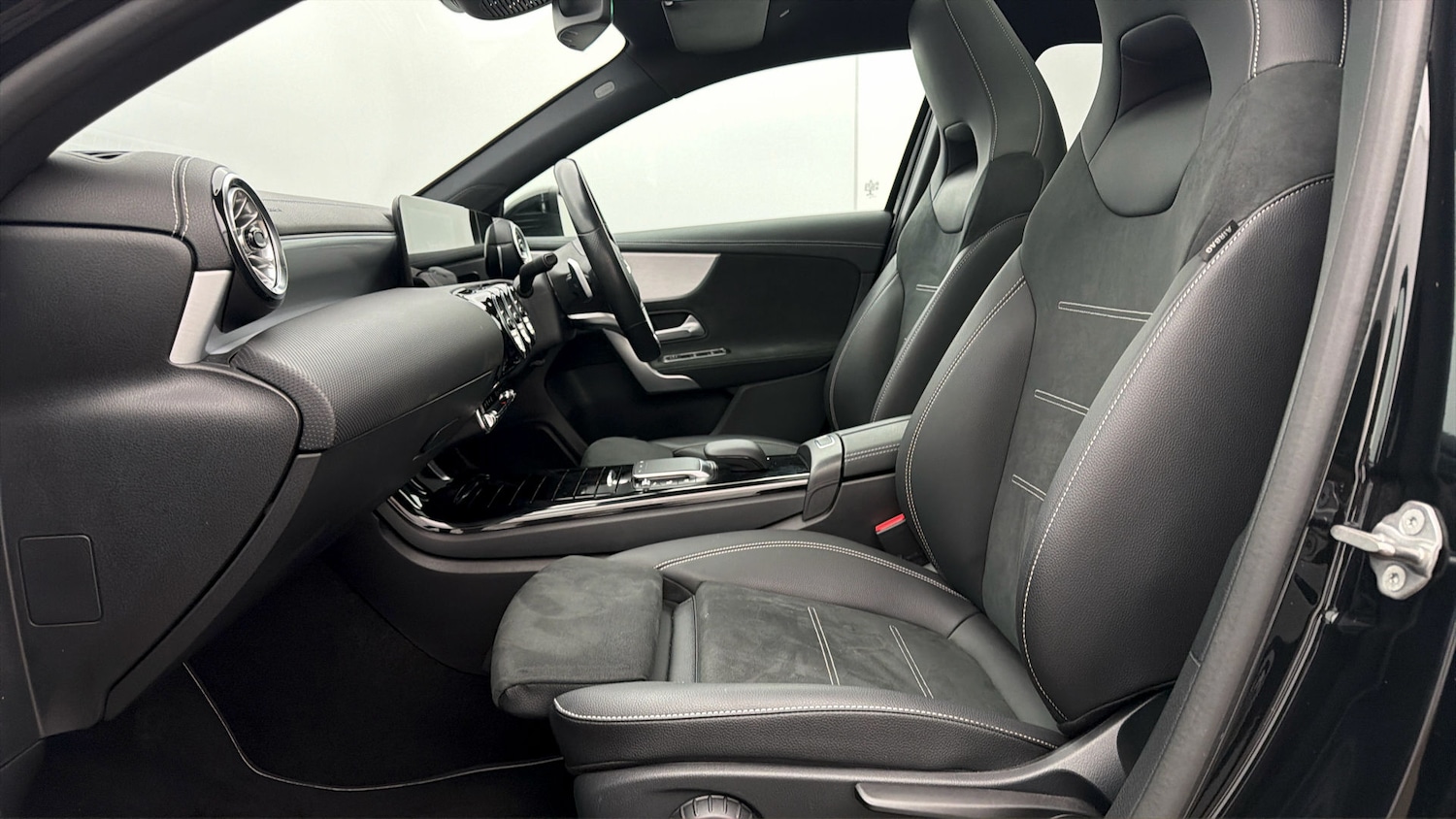 Used Mercedes-Benz A-Class 2021 for sale - 77950241: Photo 14