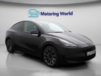 Tesla - Model Y
