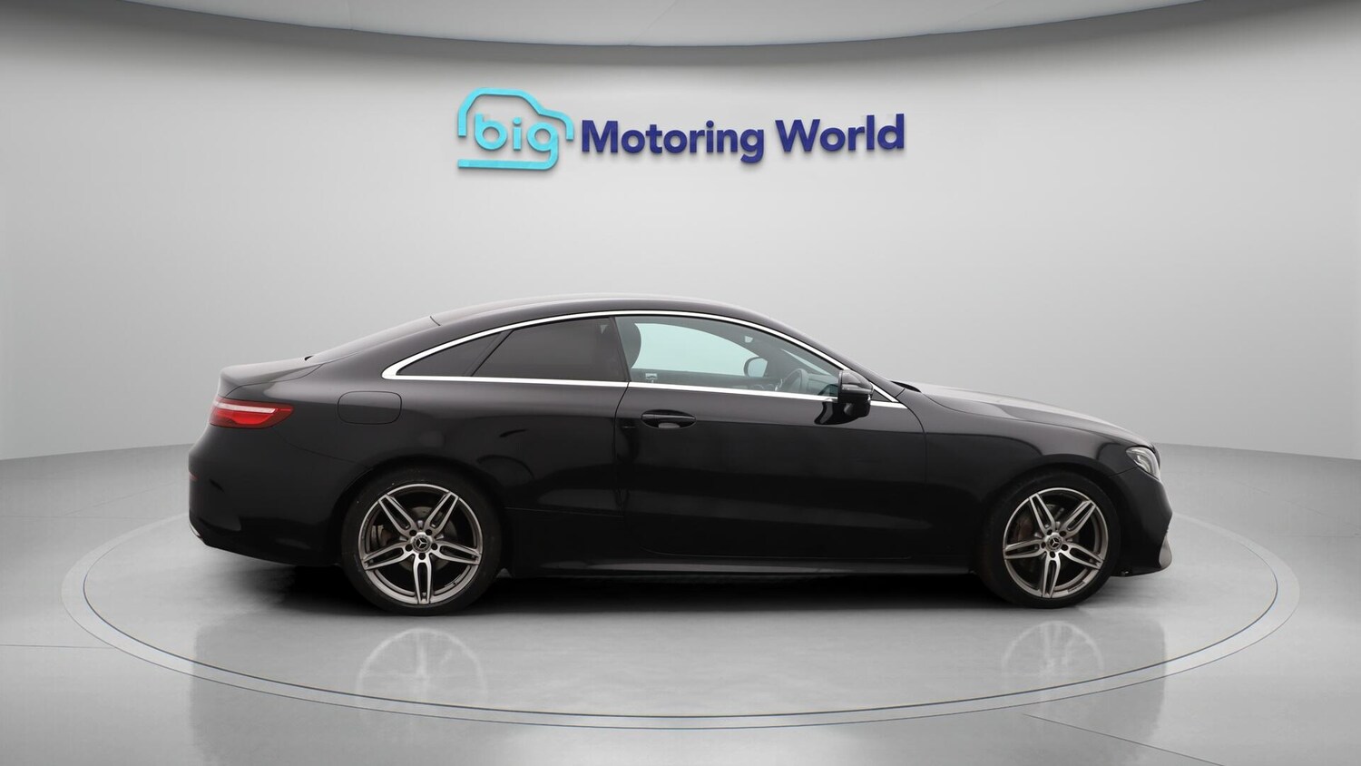 Used Mercedes-Benz E Class 2020 for sale - 76538796: Photo 9