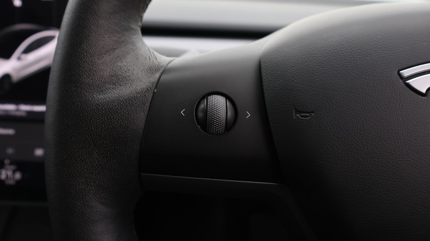 Used Tesla Model 3 2021 for sale - 77220659: Photo 25