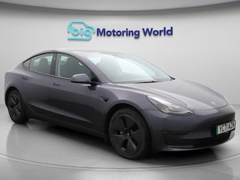 Tesla - Model 3