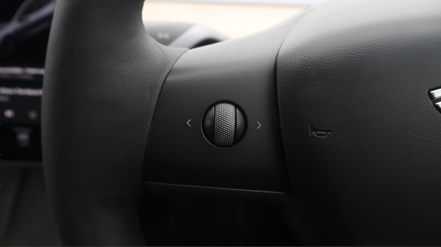 Used Tesla Model 3 2021 for sale - 76689297: Photo 25