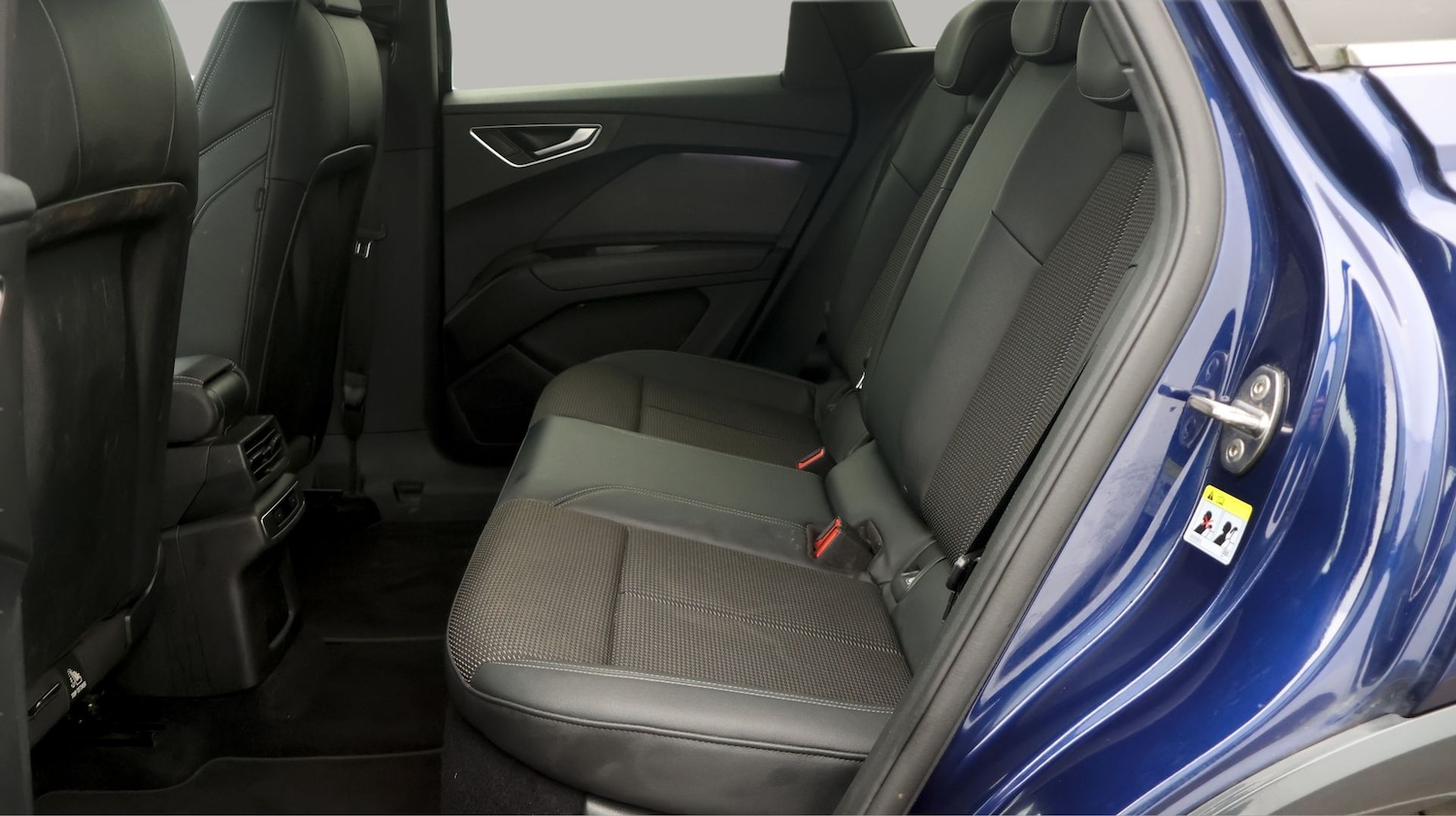 Used Audi Q4 e-tron 2021 for sale - 77283559: Photo 16