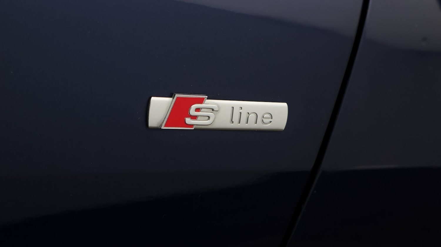 Used Audi Q4 e-tron 2021 for sale - 77283559: Photo 23