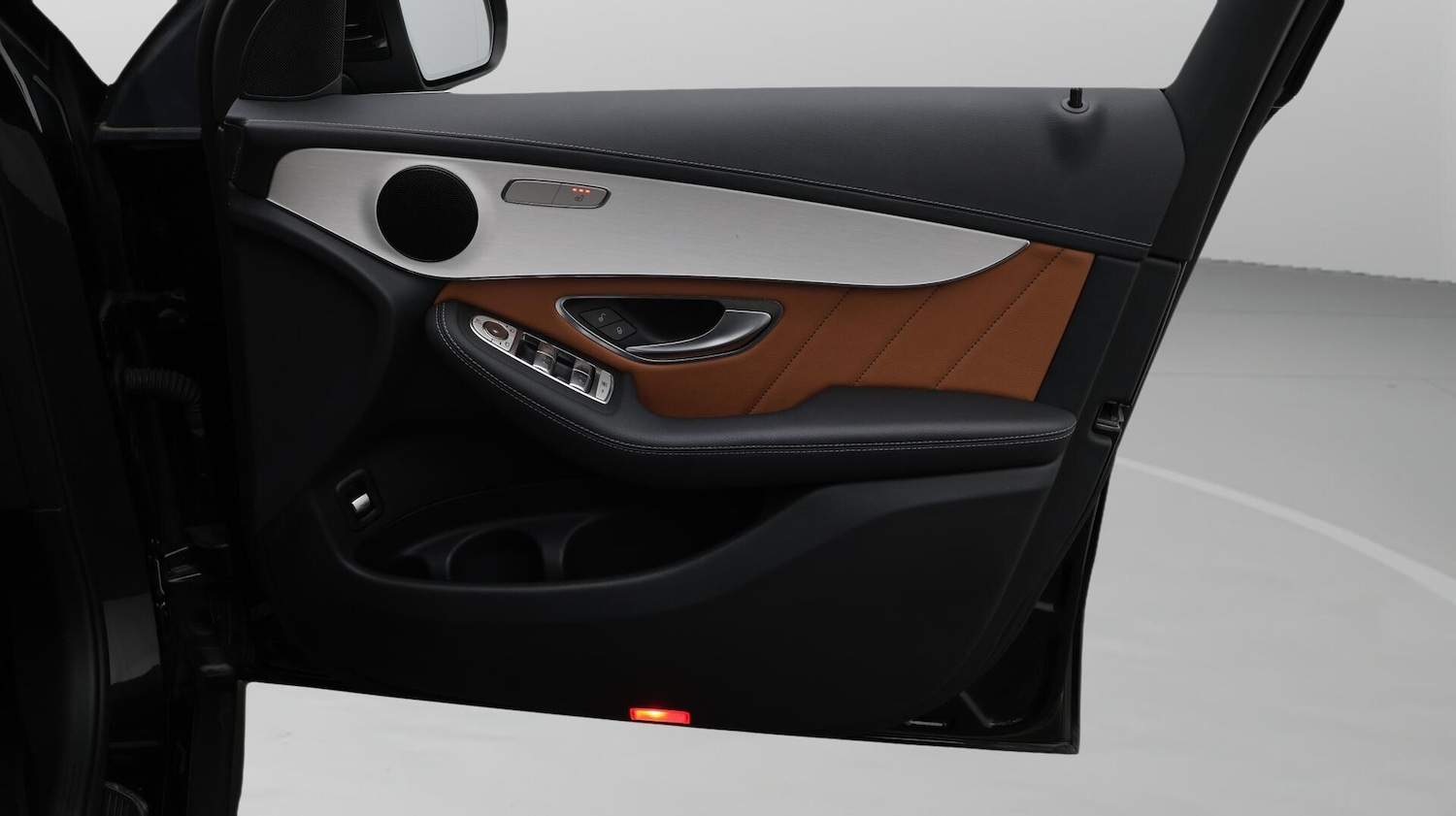 Used Mercedes-Benz GLC 2021 for sale - 76573702: Photo 16