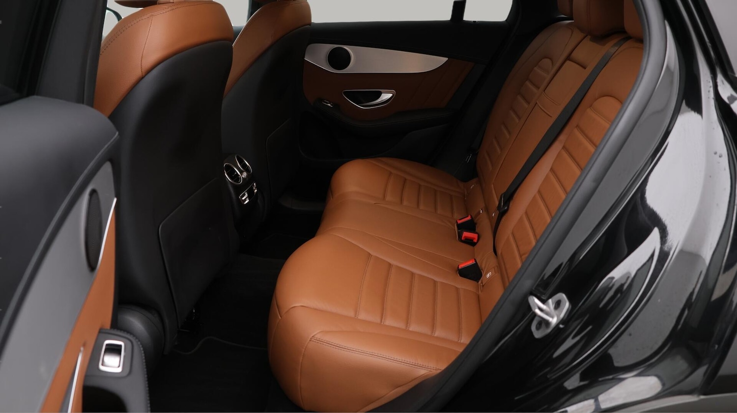 Used Mercedes-Benz GLC 2021 for sale - 76573702: Photo 17