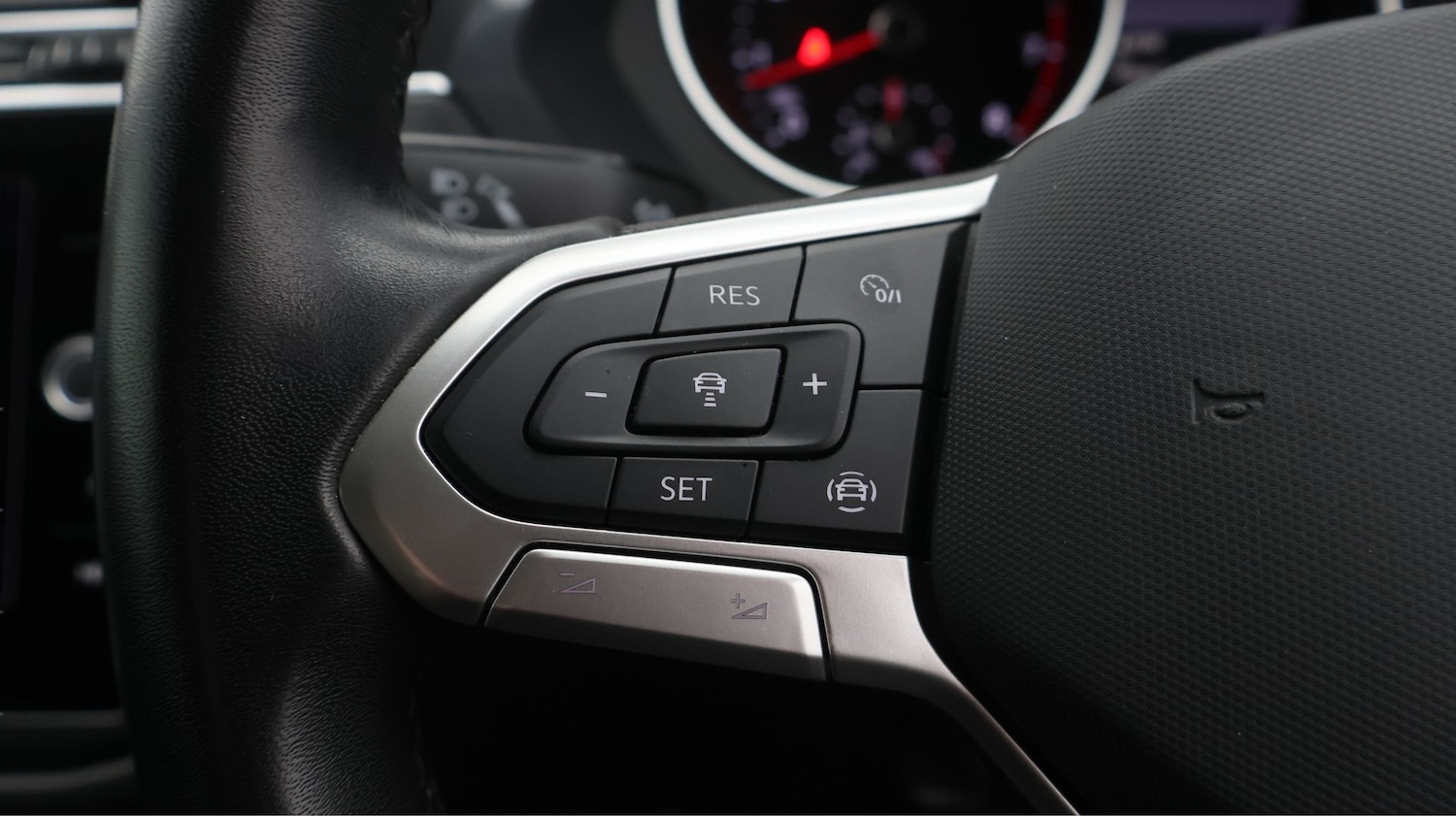 Used Volkswagen Tiguan 2022 for sale - 77207617: Photo 23