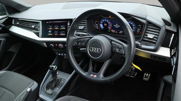 Used Audi A1 2020 for sale - 75768860: Photo 10