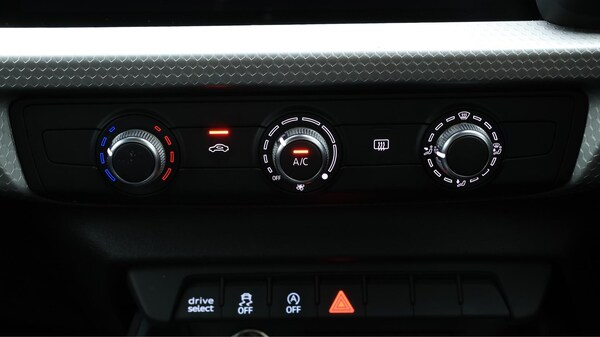 Used Audi A1 2020 for sale - 75768860: Photo 13