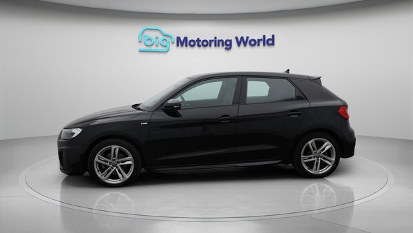 Used Audi A1 2020 for sale - 75768860: Photo 5