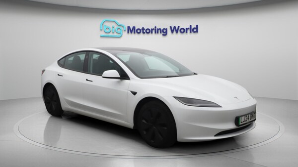 Used Tesla Model 3 for sale - 76259981: Photo 2